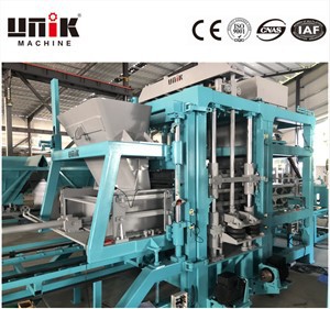 คุณสมบัติของเครื่อง Hollow Block Automatic คืออะไร?